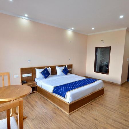 Uttarakhand Resort Kausani Extérieur photo